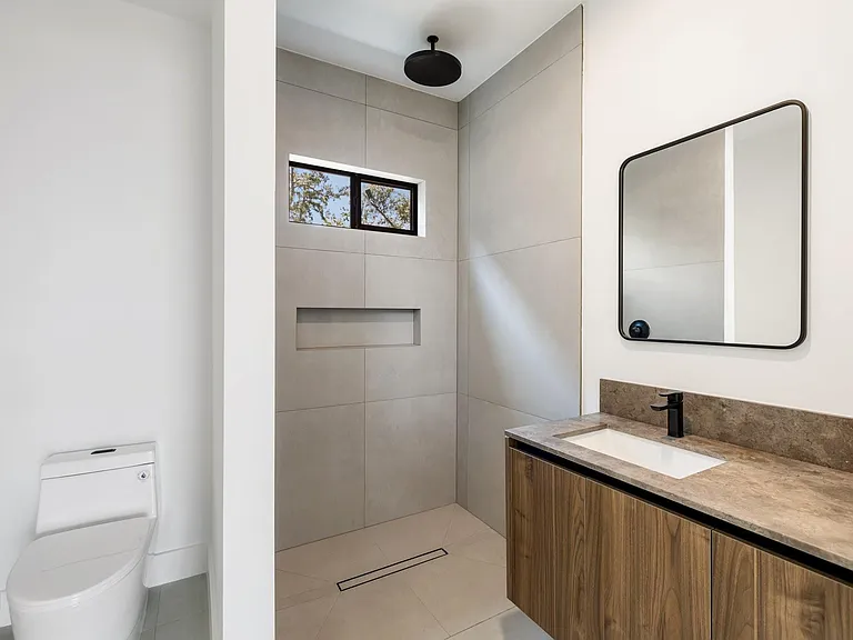 1502 Primrose St — Photo 18