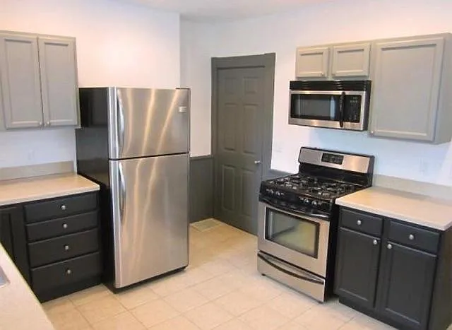 Building Photo - 44 Dennett St #1