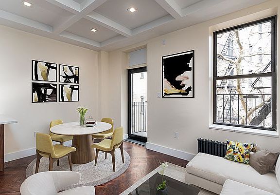 5th image of 941 Washington Ave #696