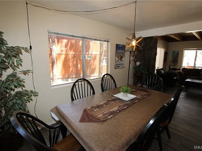 774 Summit Blvd #B — Photo 8