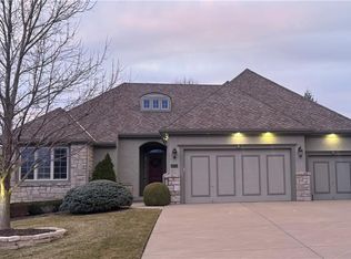 14212 Melrose St, Overland Park, KS 66221