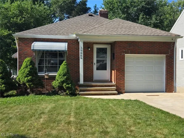10006 Beaconsfield Dr, Cleveland, OH 44130