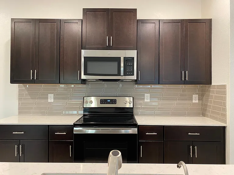 13763 Big Hawk Way — Photo 4