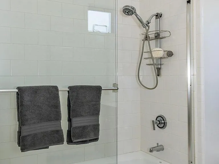 700 Illinois St #206 — Photo 22