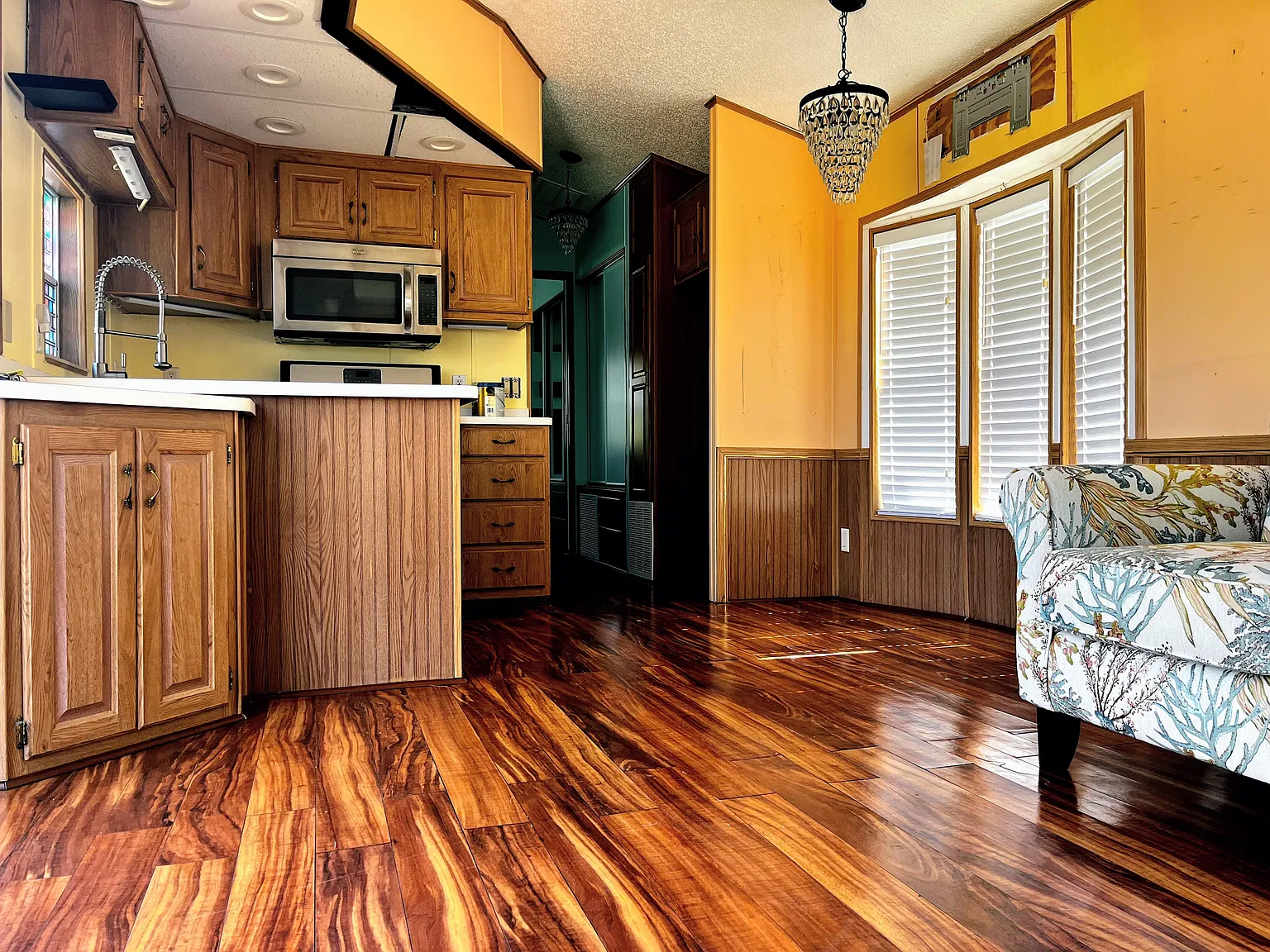 1 bed, 350 sqft, $685 — Photo 4