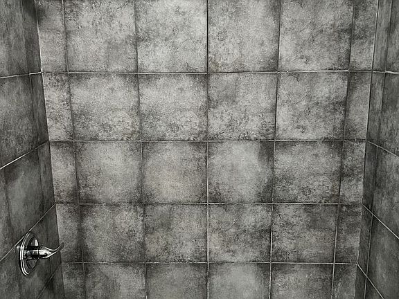 4th image of 7529 S Kingston Ave #3