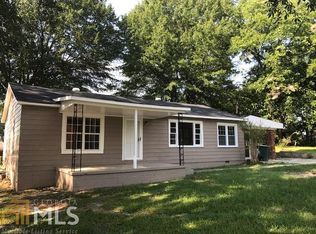384 W Tugalo St, Toccoa, GA 30577