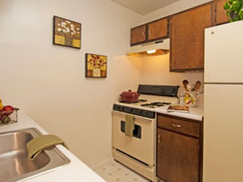 1st image of 2338 Cowan Blvd APT 304