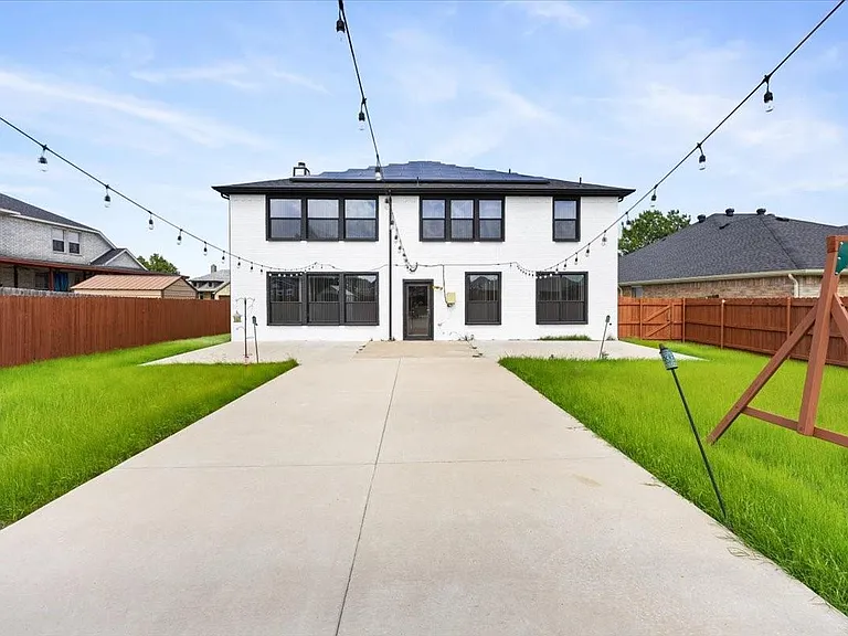 7704 Labrador Dr — Photo 41