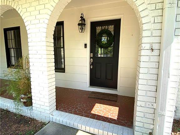 2nd image of 4388 Highland Cir