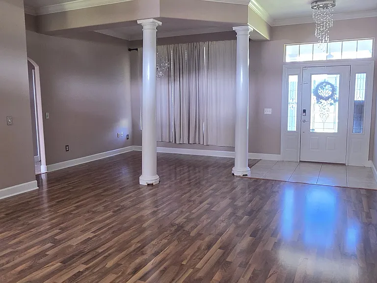189 SW Pheasant Way — Photo 5