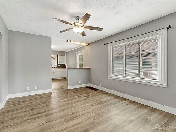 2nd image of 262 Hudson Ave