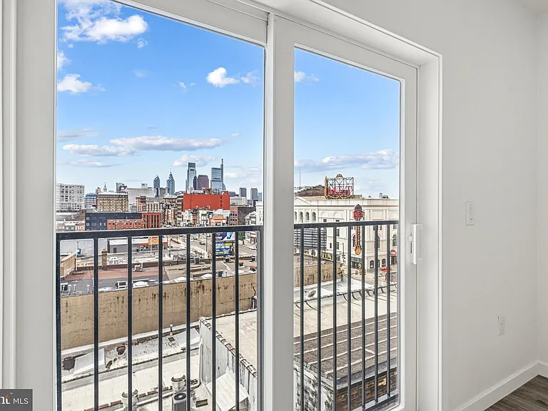 915 N Broad St #17-605 — Photo 13