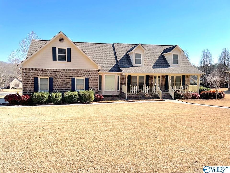 1st image of 101 Mache Ln SE