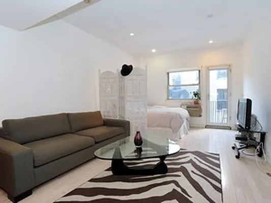 Sold by Citi Habitats | media 20