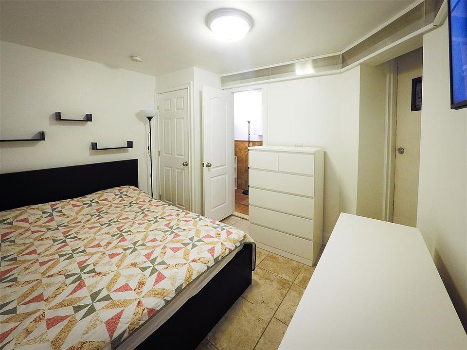 2nd image of 6307 Broadway APT 7B