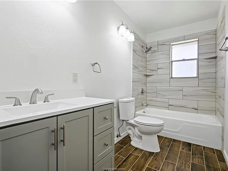 1903 Orman St — Photo 13