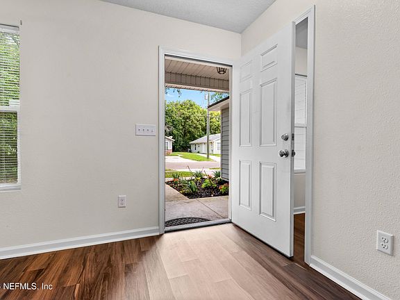 3rd image of 1560 W 30TH Street