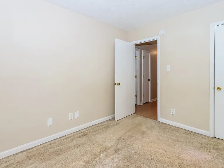 639 Fair Harbor Dr — Photo 14