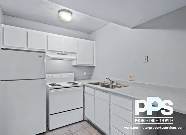 115 Burke St SE #C0115-L — Photo 2