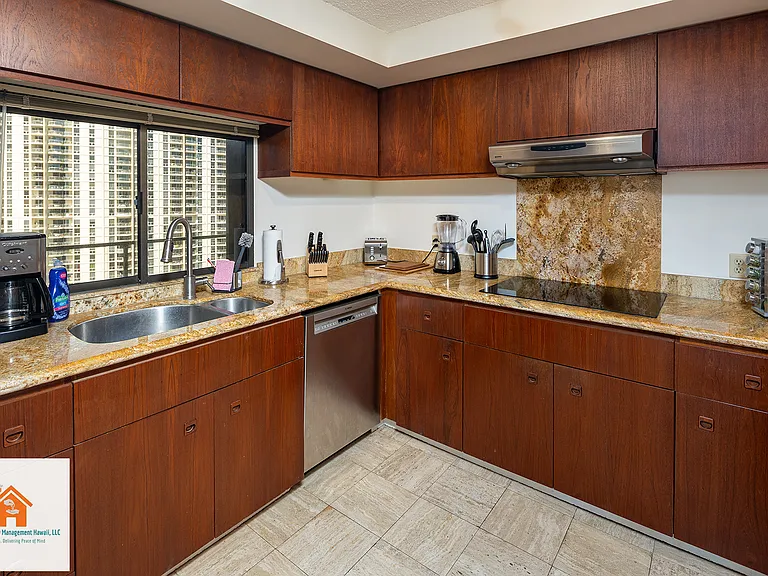 1910 Ala Moana Blvd #24B — Photo 7