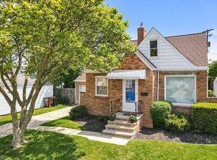 6115 Kelsey Rd, Parma, OH 44129