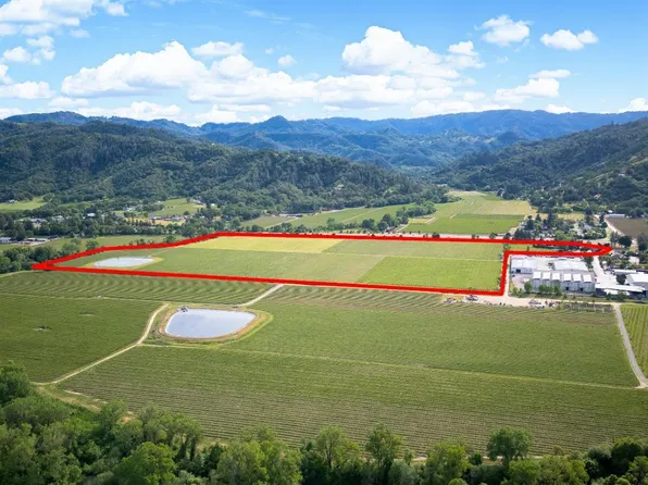 3525 Taylor Drive, Ukiah, CA 95482