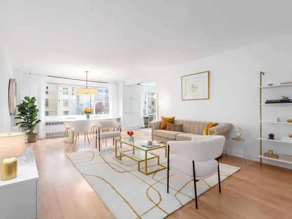 249 East 48th Street image 1 of 11