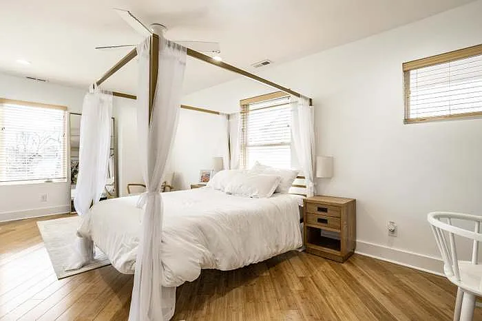 3220 N Park Ave — Photo 21