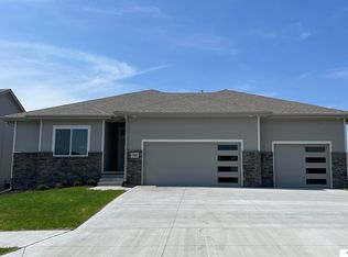 4594 E 18th Ave, Fremont, NE 68025