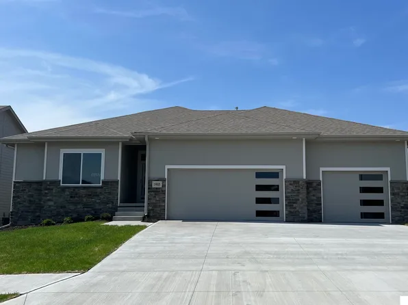 4594 E 18th Ave, Fremont, NE 68025