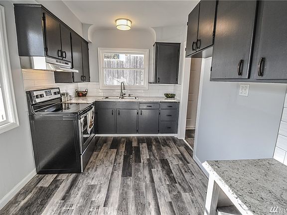 3rd image of 4120 C St