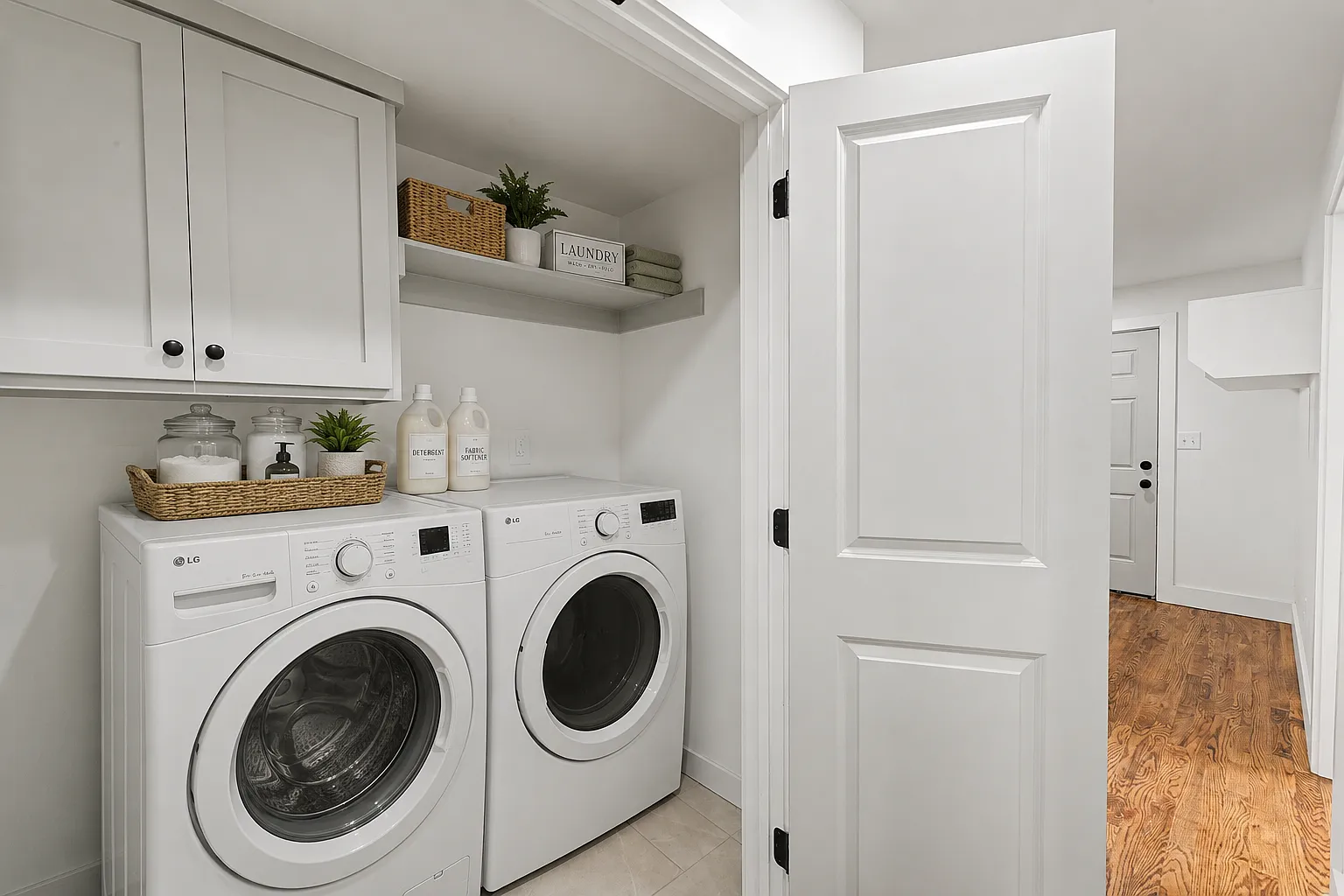4 bed, 1616 sqft, $2,200 — Photo 3