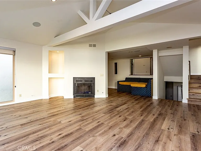 805 Katella St — Photo 7