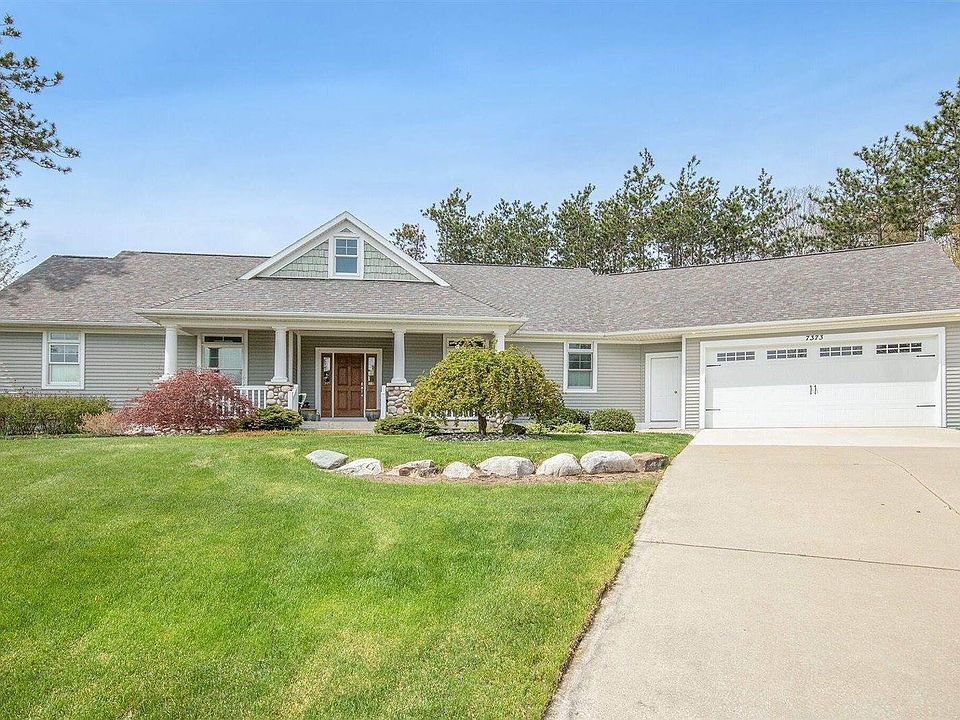 1st image of 7373 Manitoba Ct
