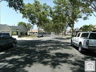 2nd image of 6713 Glorywhite St
