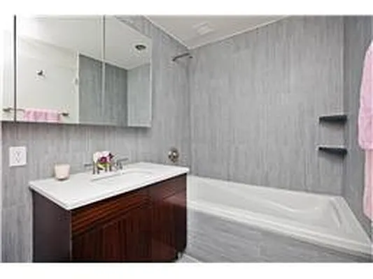 Rented by Douglas Elliman | media 8