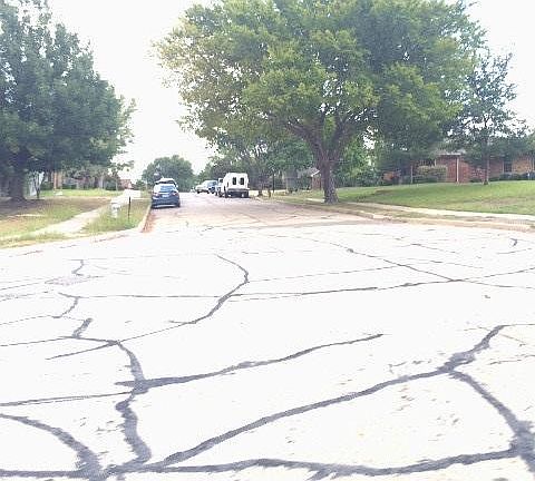 5th image of 1007 Bellflower Ct