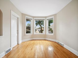 4146 N Campbell Ave #1, Chicago, IL 60618