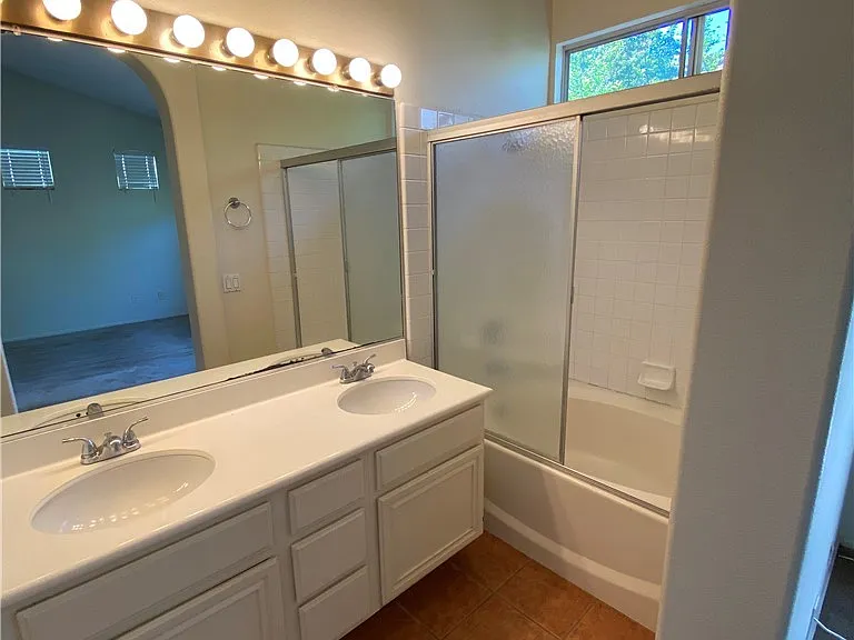 27 Colony Way — Photo 13