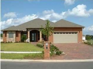 210 Waterford Dr, Lynn Haven, FL 32444