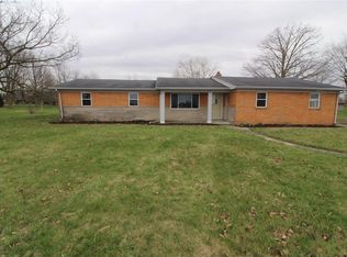 1601 Fairground Rd, Elwood, IN 46036