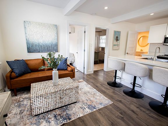 2nd image of 603 Elizabeth St #1