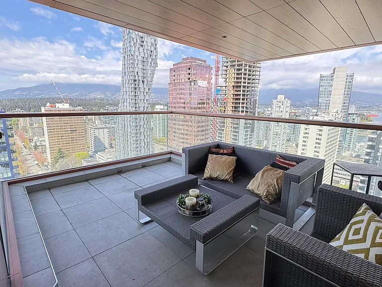 1408 Robson St #2203 — Photo 1