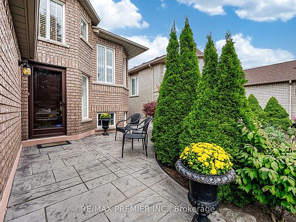 3rd image of 78 Coalbrook Ct