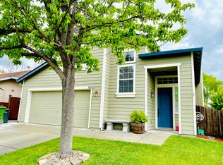 8014 Mason Dr, Rohnert Park, CA 94928