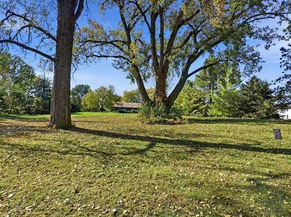 Myrtle St, Dakota City, NE 68731