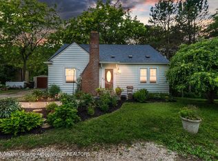 6157 Marsh Rd, Haslett, MI 48840