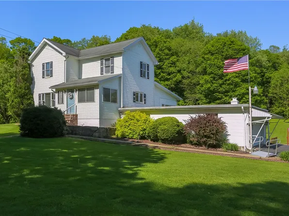 1037 Wampum New Galilee Rd, New Galilee, PA 16141