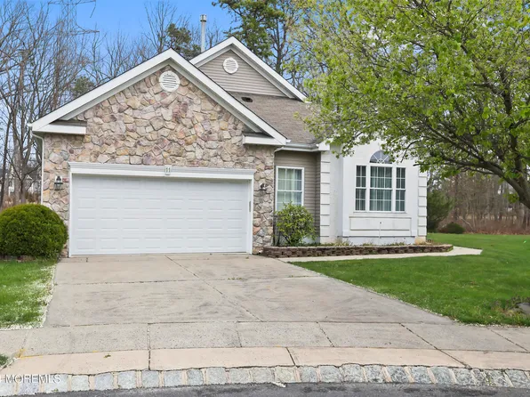 11 Rye Court, Jackson, NJ 08527